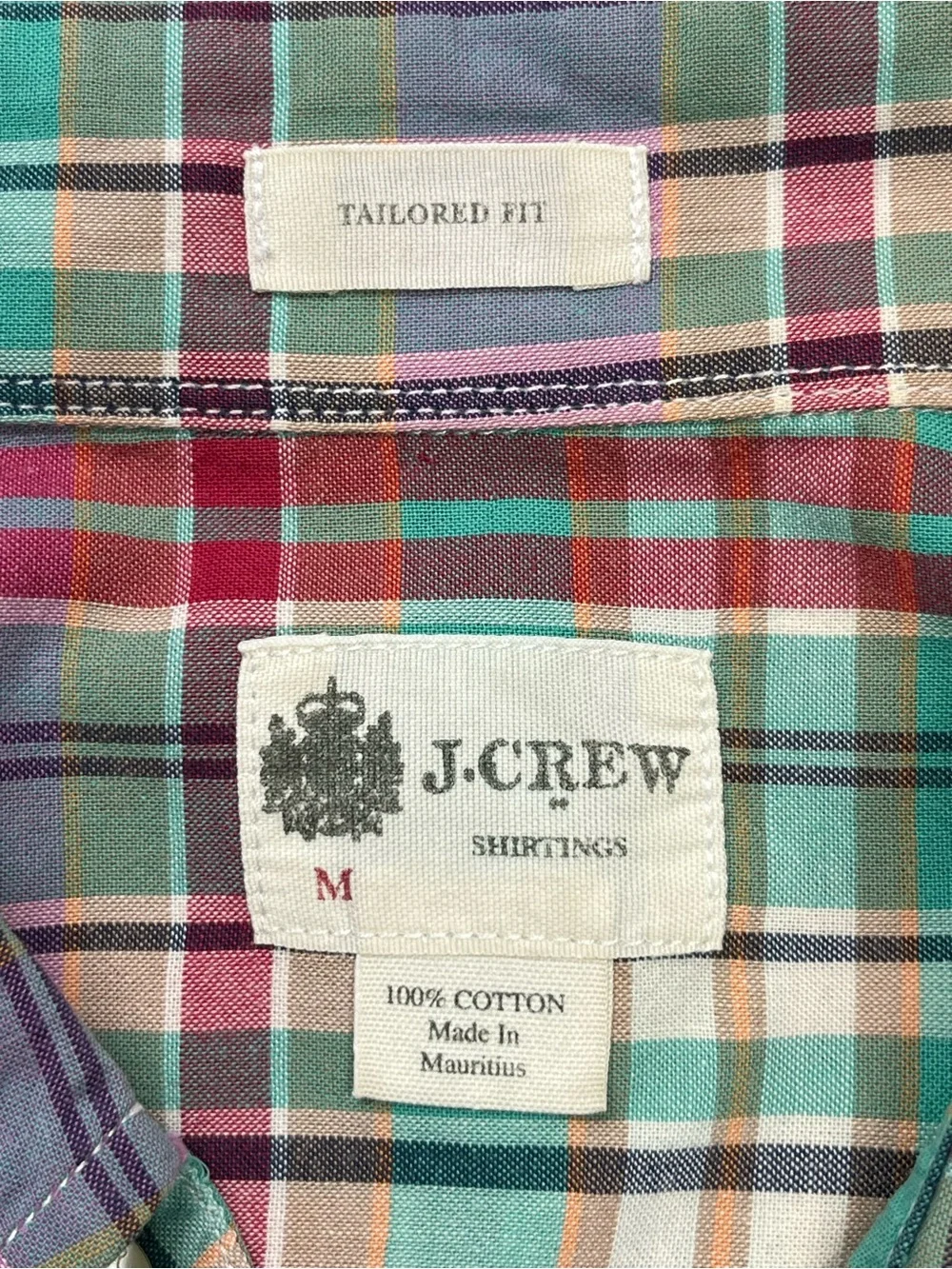 J. Crew Shirtings Men’s Tailored Fit Plaid Button Up Shirt. Medium